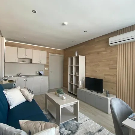 Paradiso 'в' 201 One Bedroom Nesebar