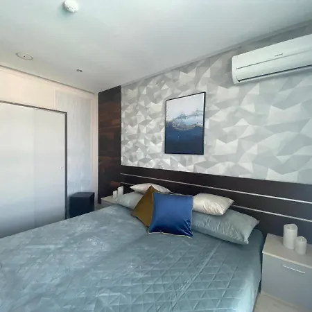 Paradiso 'в' 201 One Bedroom Lägenhet