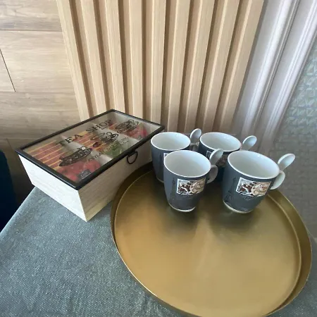 Paradiso 'в' 201 One Bedroom Daire *