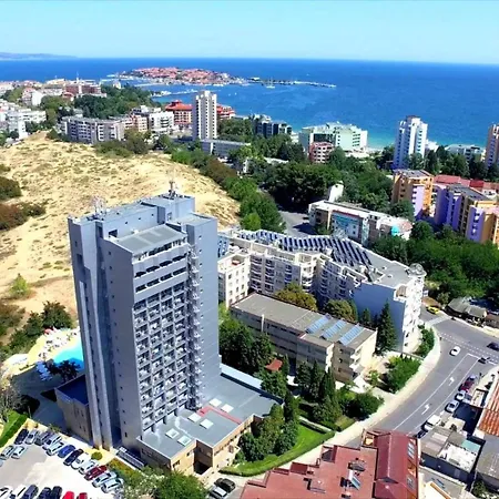 Paradiso 'в' 201 One Bedroom Несебър