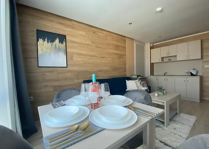 Paradiso 'в' 201 One Bedroom ネセバル