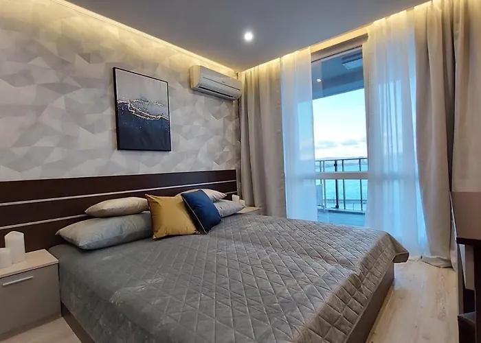 アパート Paradiso 'в' 201 One Bedroom ネセバル